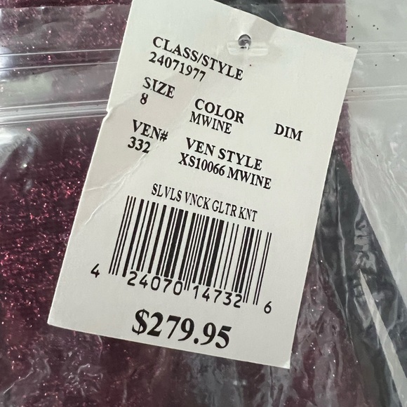 NWT David’s Bridal XSCAPE gown. Size 8 - Picture 2 of 16